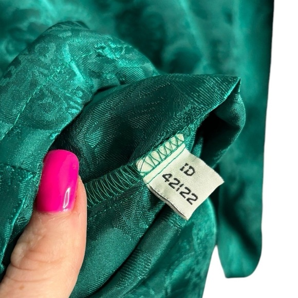 NWT 80s Victoria's Secret Jade Green Gold Crown Label Lounge Top Small w flaws - Picture 9 of 10